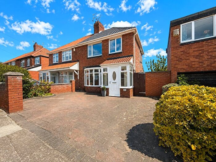 3 Bedroom Semi-Detached House For Sale In Acklam Avenue, Sunderland, SR2