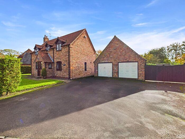 3 Bedroom Detached House For Sale In The Green, Main Road, Haltham, Horncastle, LN9