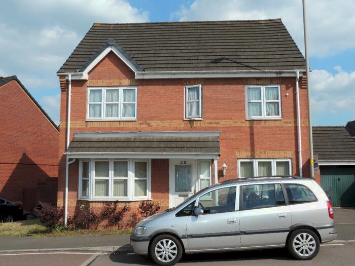 4 Bedroom Detached House To Rent In Columbine Road, Leicester, LE5