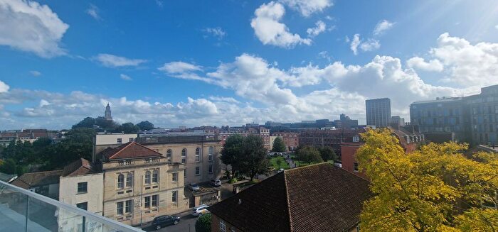 1 Bedroom Flat To Rent In Upper York Street, Bristol, BS2