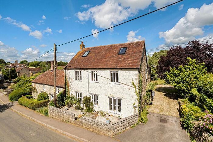 5 Bedroom Detached House For Sale In Stourton Caundle, Sturminster Newton, Dorset, DT10