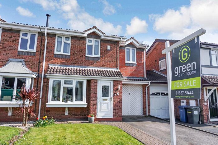 3 Bedroom House To Rent In Byland, Glascote, B77