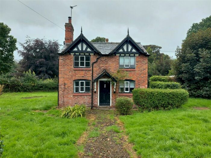 3 Bedroom Detached House To Rent In Bostock, Middlewich, Cheshire, CW10