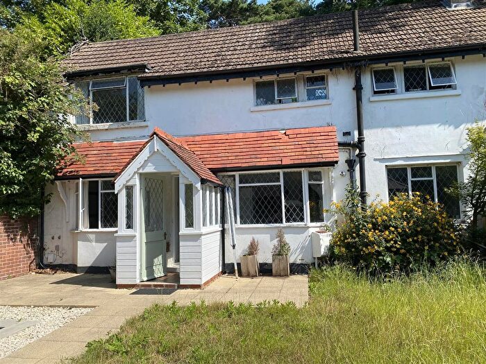 2 Bedroom Property For Sale In Queens Park Avenue, Bournemouth, BH8