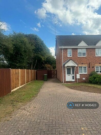 2 Bedroom Semi-Detached House To Rent In Waller Close, Norwich, NR7