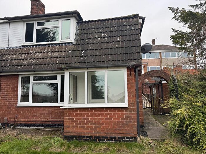 3 Bedroom Semi-Detached House To Rent In Whitehall Drive, Dudley, West Midlands, DY1