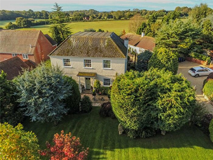 4 Bedroom Detached House For Sale In Whiteparish, Salisbury, SP5