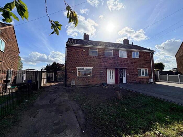 3 Bedroom Semi-Detached House For Sale In The Oval, Dunscroft, Doncaster, South Yorkshire, DN7