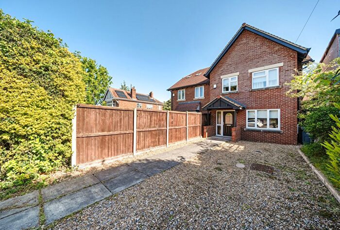 4 Bedroom Semi Detached House For Sale In Rivendell Court, Gloucester, Gloucestershire, GL4