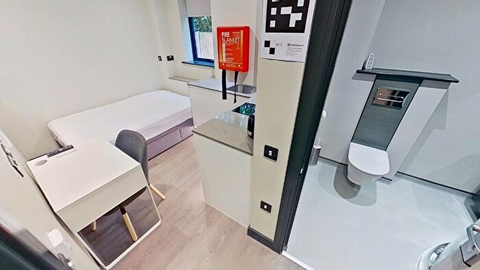 Studio To Rent In Studio C, Sar Court, Woodland Way, Canterbury, Kent, CT2