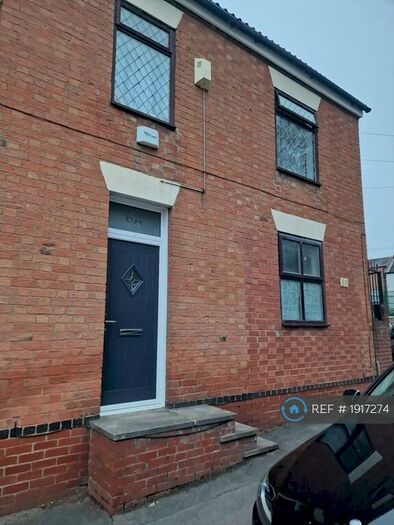 2 Bedroom Flat To Rent In Spa Lane, Wigston, LE18