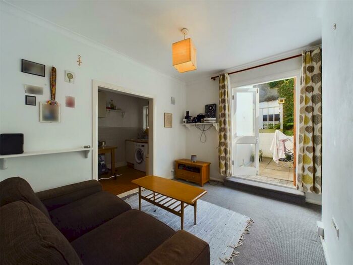 1 Bedroom House To Rent In Ewart Street, Brighton, BN2