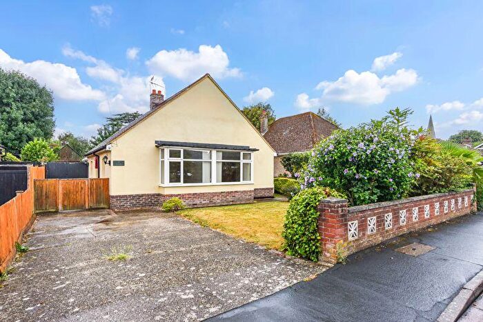 2 Bedroom Detached House For Sale In Mosdell Road, Southbourne, PO10