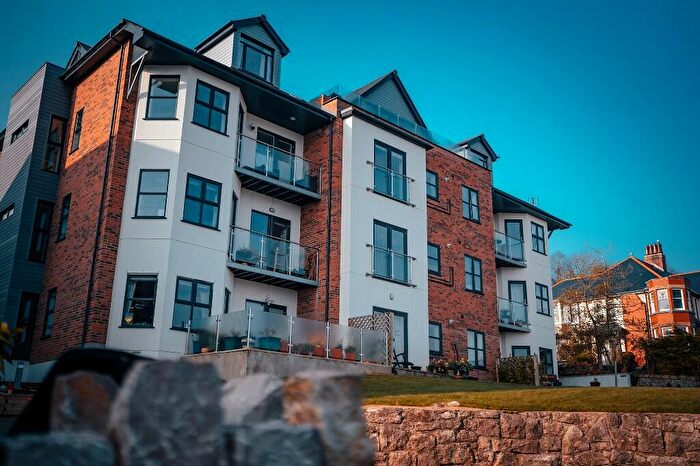 2 Bedroom Apartment To Rent In Victoria Park, Colwyn Bay, Conwy (County Of), LL29