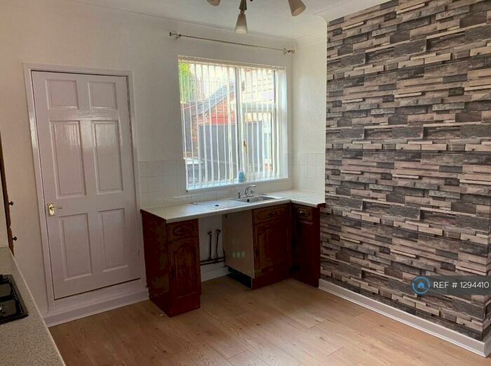 2 Bedroom Terraced House To Rent In Lower Mayer Street, Stoke-On-Trent, ST1