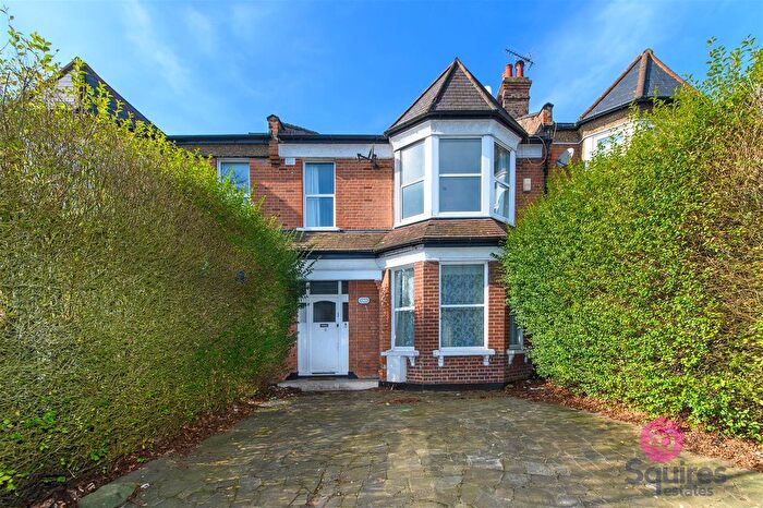 4 Bedroom Terraced House To Rent In Sunny Gardens Road, Hendon, London, NW4