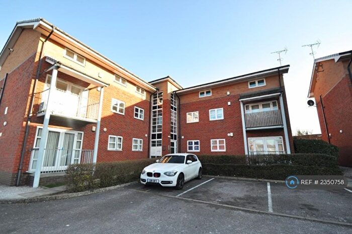 2 Bedroom Flat To Rent In Rossall Court, Wirral, CH46