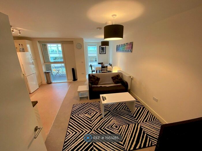 2 Bedroom Flat To Rent In Great Northern Road, Cambridge, CB1