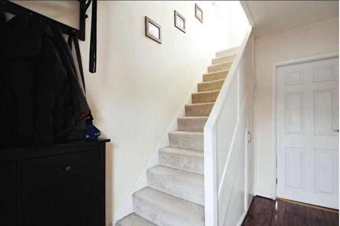 1 Bedroom Semi-Detached House To Rent In Failsworth Close, Nottingham, NG11