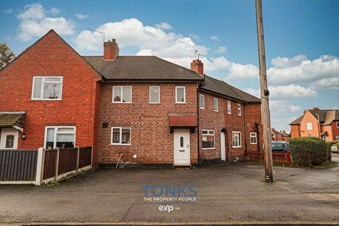 3 Bedroom Terraced House For Sale In Thorns Avenue, Brierley Hill, DY5