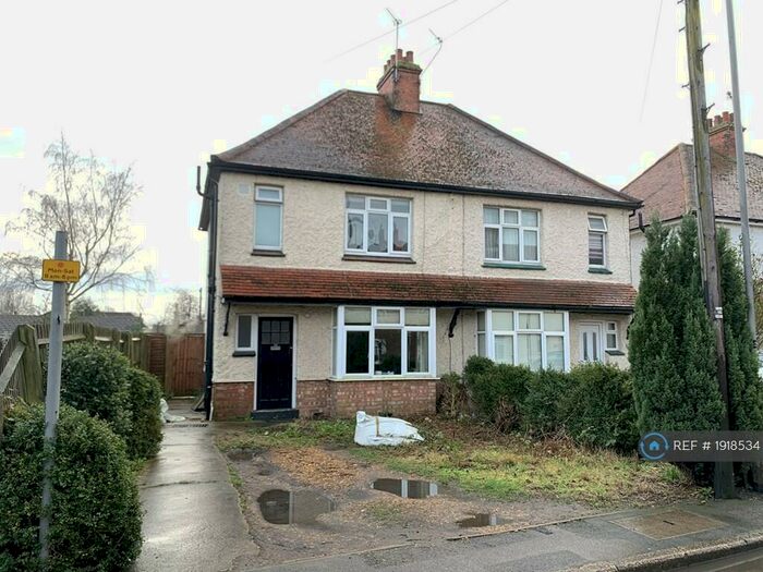 3 Bedroom Semi-Detached House To Rent In Denmark Street, Bletchley, Milton Keynes, MK2