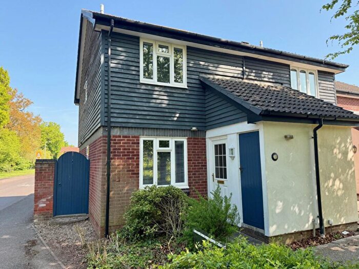 2 Bedroom End Of Terrace House To Rent In Wythemede, Foxley Fields, Binfield, RG42