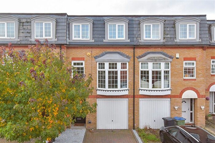 4 Bedroom Town House For Sale In The Darlingtons, Rustington, West Sussex, BN16
