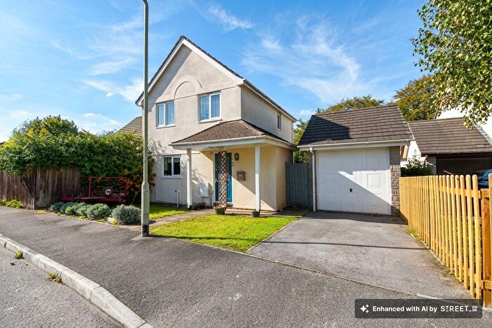 3 Bedroom Detached House For Sale In Great Links Tor Road, Okehampton, EX20
