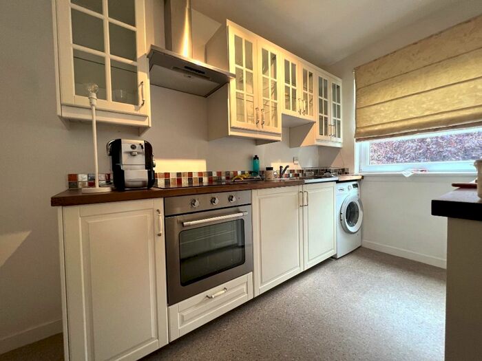 2 Bedroom Flat To Rent In Abercorn Court, Duddingston, Edinburgh, EH8