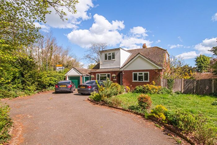 4 Bedroom Detached House For Sale In Crescent Road, Heybridge, Maldon, CM9