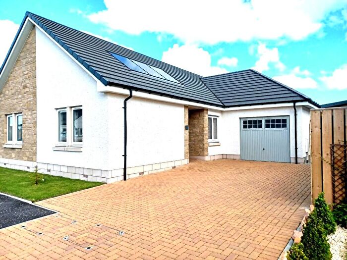 3 Bedroom Detached Bungalow For Sale In Colliery Place, ML5