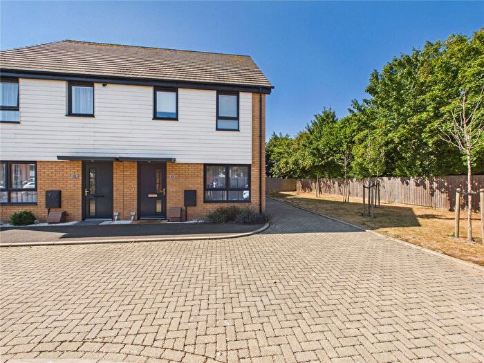 3 Bedroom Semi Detached House For Sale In Mimas Way, Ipswich, Suffolk, IP1