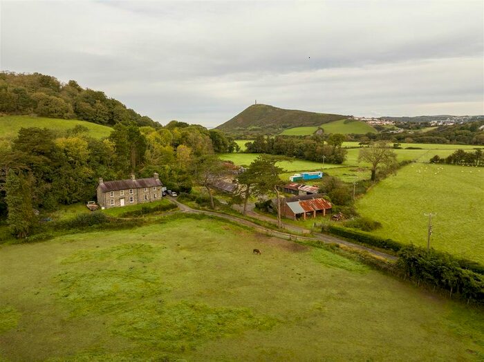 Detached House For Sale In Rhydyfelin, Aberystwyth, SY23