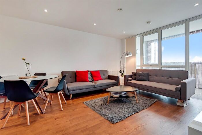 1 Bedroom Flat To Rent In Discovery Tower, Canning Town, E16