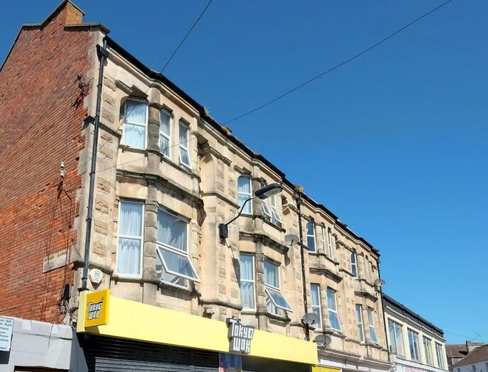 2 Bedroom Flat To Rent In Orchard Place, Weston-Super-Mare, BS23