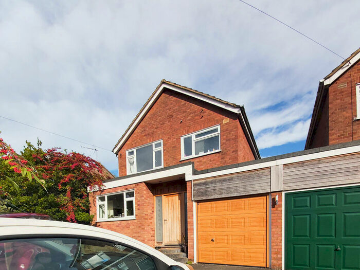 3 Bedroom House To Rent In Braehead, Well Lane, Welton, Northants, NN11