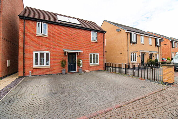 3 Bedroom Detached House For Sale In Margaret Close, Gainsborough, DN21