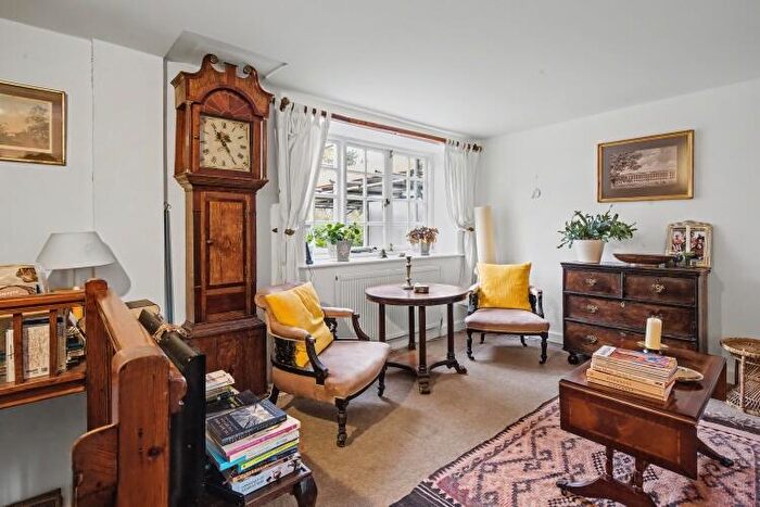 2 Bedroom Terraced House To Rent In Mill Lane Marston, OX3