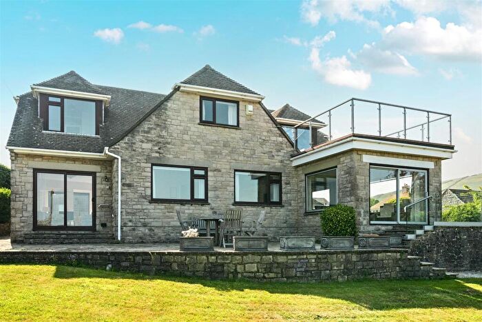 4 Bedroom House For Sale In Bay Crescent, Swanage, BH19