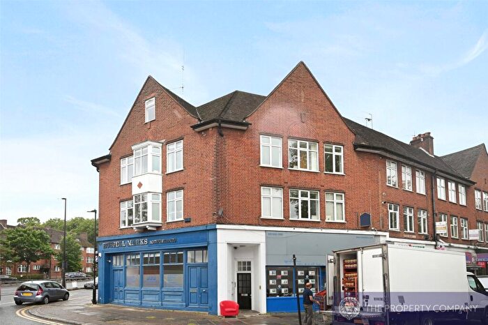 1 Bedroom Apartment To Rent In Aylmer Parade, London, N2