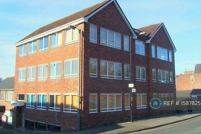 2 Bedroom Flat To Rent In Jupiter, Chesham, HP5
