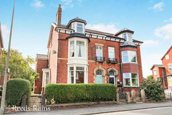 5 Bedroom Semi-Detached House For Sale In Southport Road, Chorley, Lancashire, PR7