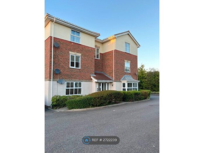 2 Bedroom Flat To Rent In Chafford Hundred, Grays, RM16