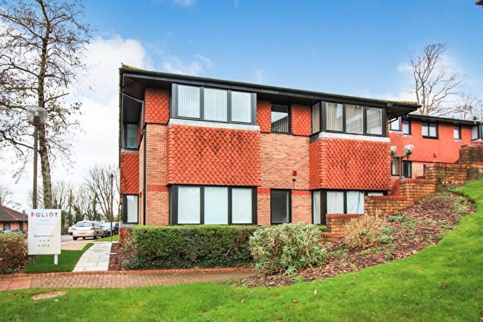 2 Bedroom Flat To Rent In Foliot House, Budshead Road, Plymouth, PL6