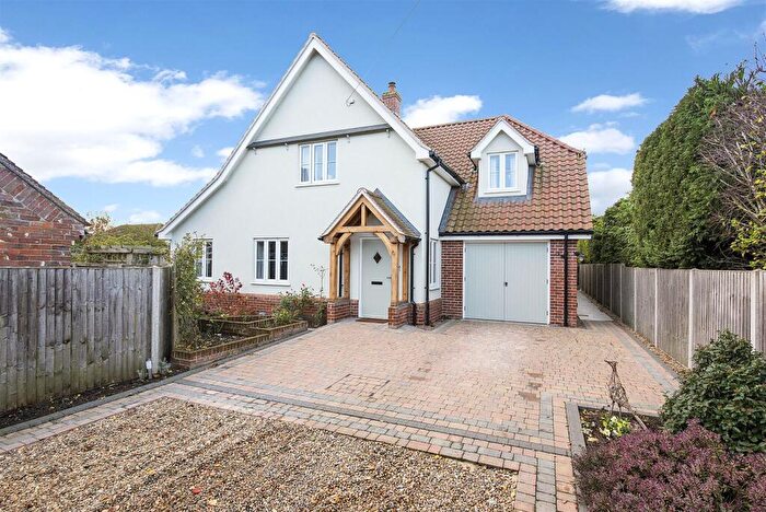 4 Bedroom Detached House For Sale In Pottery Hill, Wattisfield, Diss, IP22