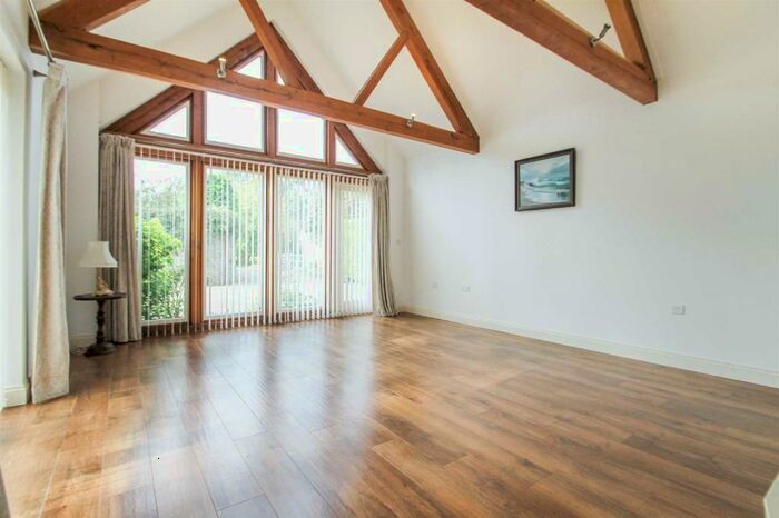 3 Bedroom Detached Bungalow For Sale In Sandye Lane, Swineshead, MK44