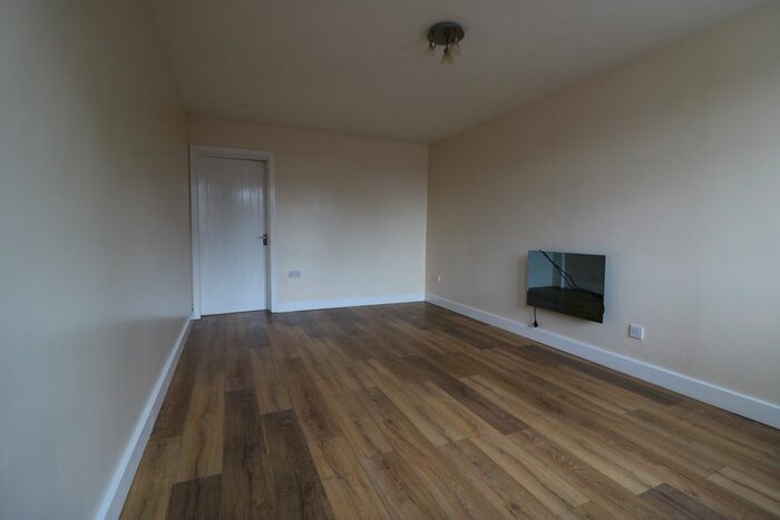 1 Bedroom Flat To Rent In Patrick Street, Grimsby, DN32