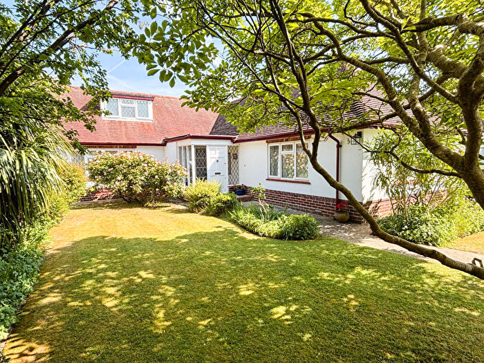 2 Bedroom Detached House For Sale In Craigweil Private Estate, Aldwick, Bognor Regis, PO21
