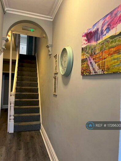 6 Bedroom Semi-Detached House To Rent In Uttoxeter New Road, Derby, DE22