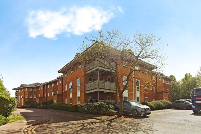 2 Bedroom Flat For Sale In Manning Gardens, Croydon, Surrey, CR0